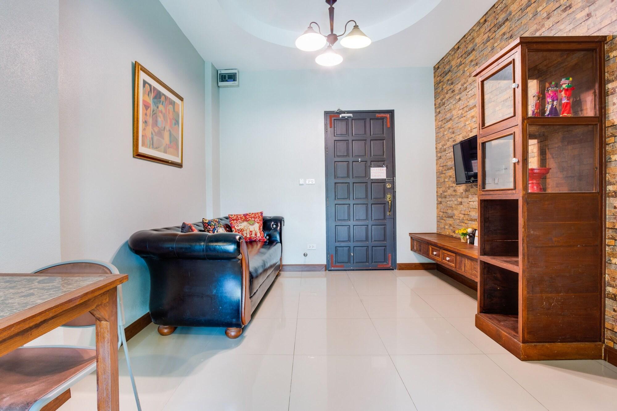 Capital O 1051 Pagoda House Chiang Mai Ngoại thất bức ảnh