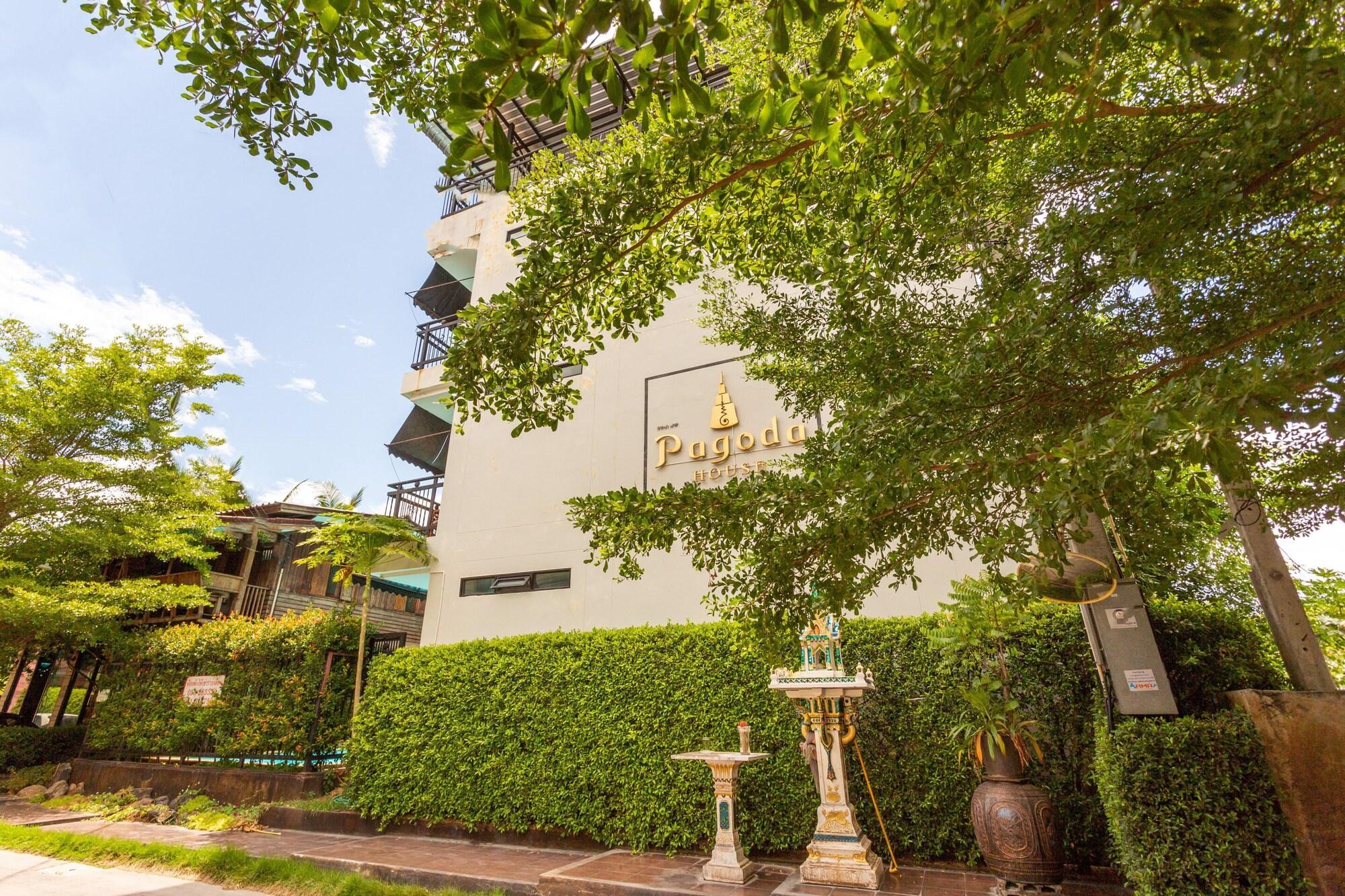 Capital O 1051 Pagoda House Chiang Mai Ngoại thất bức ảnh