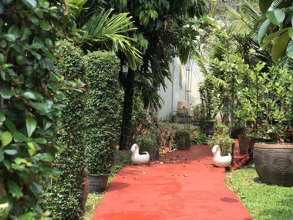 Capital O 1051 Pagoda House Chiang Mai Ngoại thất bức ảnh